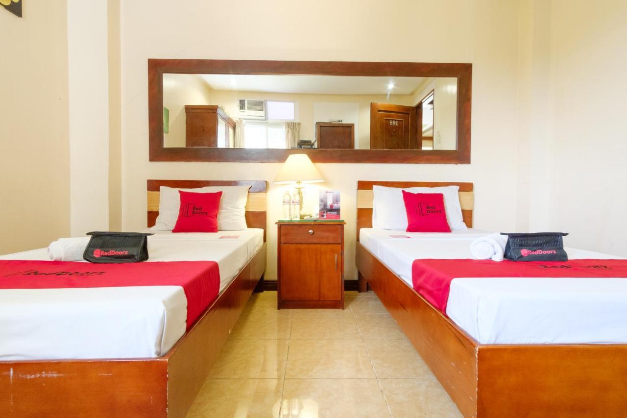 Reddoorz Near Camp Montelibano Hotell Bacolod Eksteriør bilde