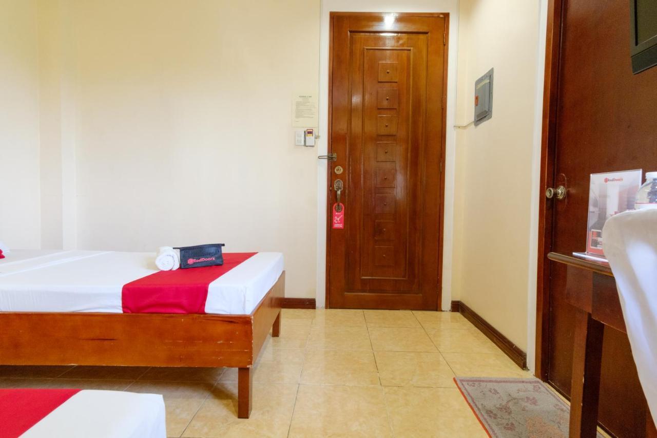 Reddoorz Near Camp Montelibano Hotell Bacolod Eksteriør bilde