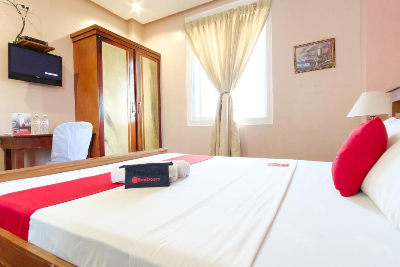 Reddoorz Near Camp Montelibano Hotell Bacolod Eksteriør bilde